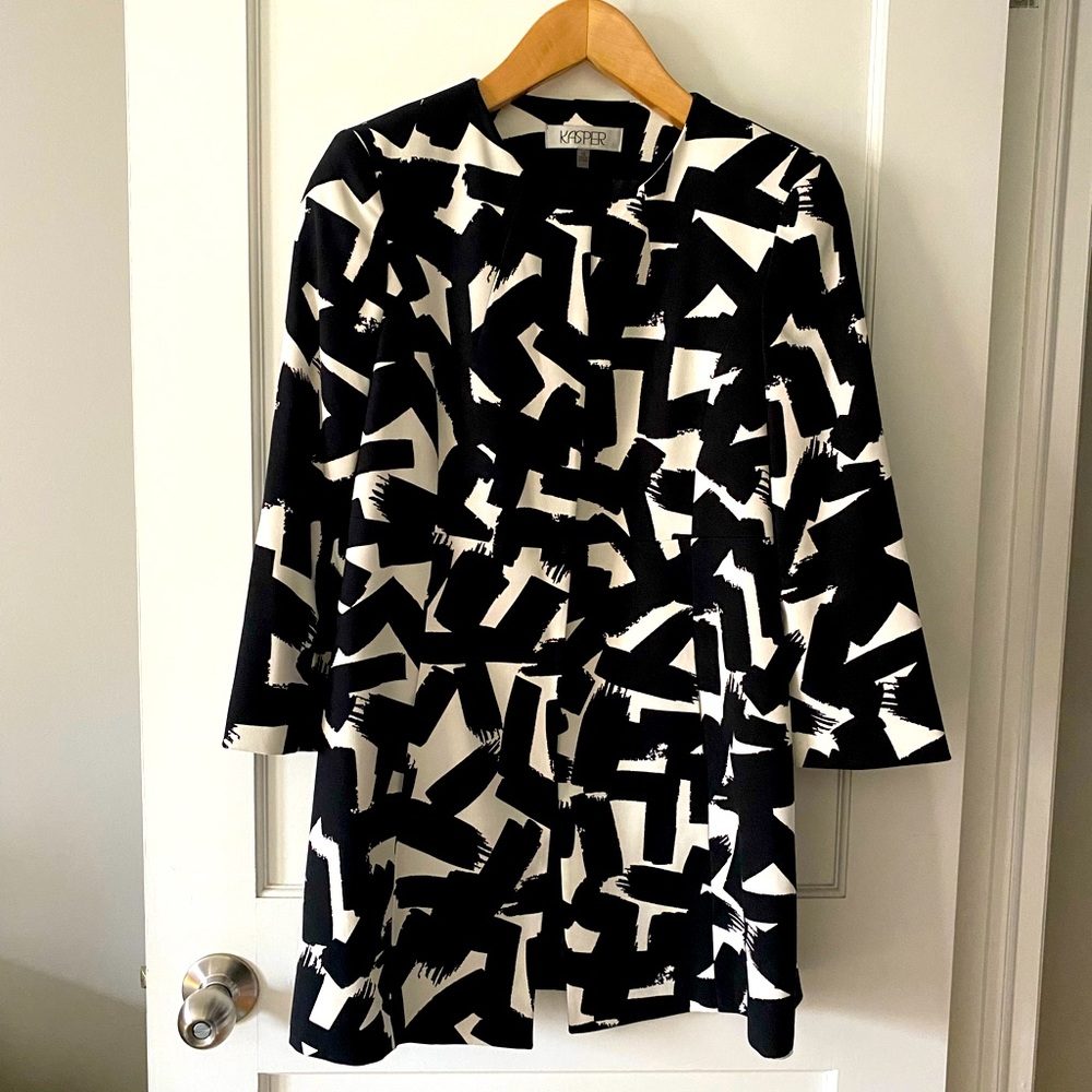 Beautiful Kasper jacket, like brand new